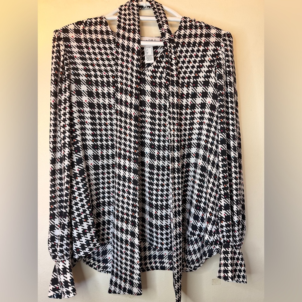 Joseph Ribkoff Printed Tie Neck Blouse Size 8 Black White Geometric Career Top